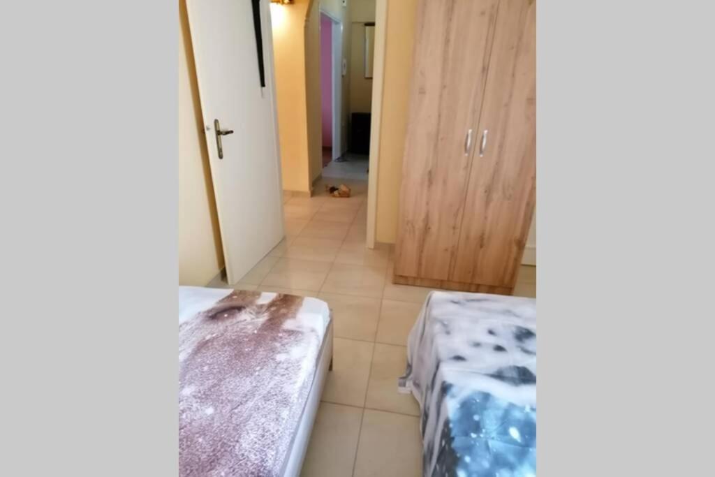 Debby'S Central Apartment 카발라 외부 사진
