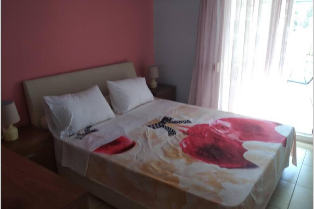 Debby'S Central Apartment 카발라 외부 사진