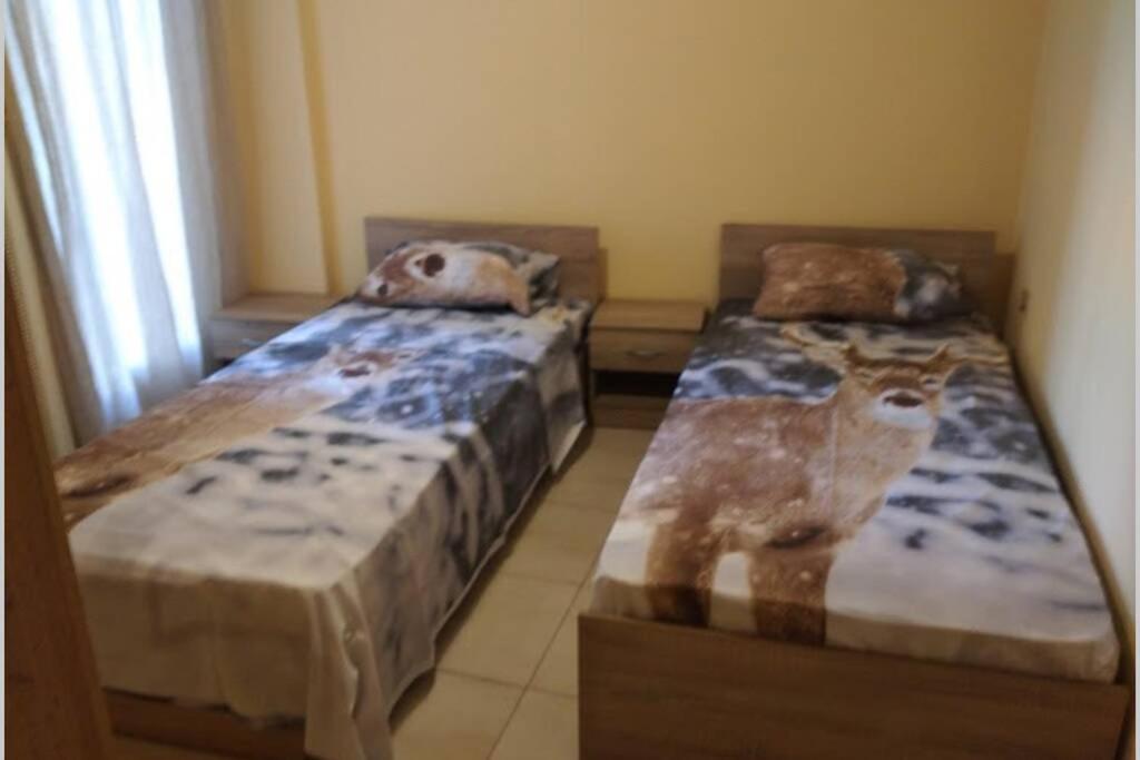 Debby'S Central Apartment 카발라 외부 사진