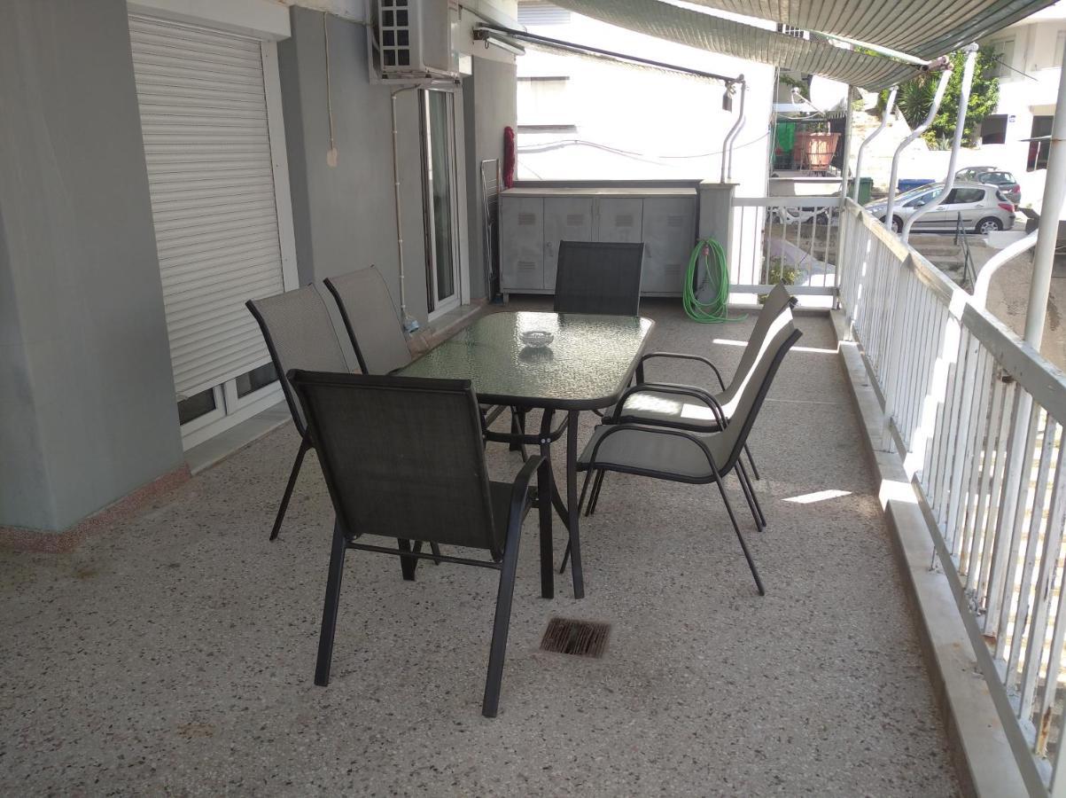 Debby'S Central Apartment 카발라 외부 사진