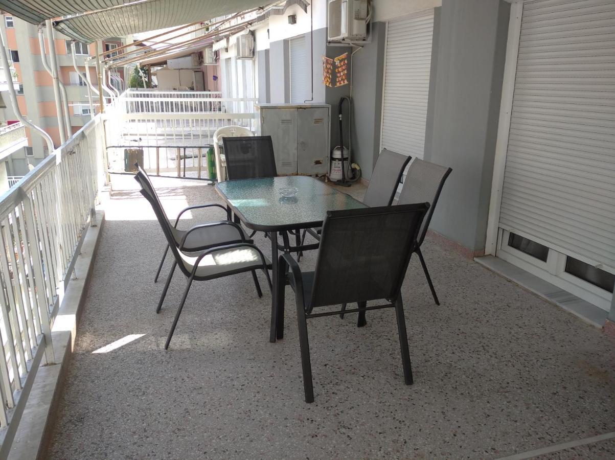 Debby'S Central Apartment 카발라 외부 사진